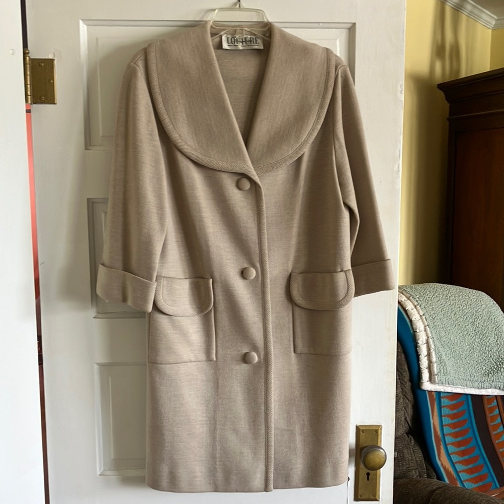 Vintage 1940s women’s coat